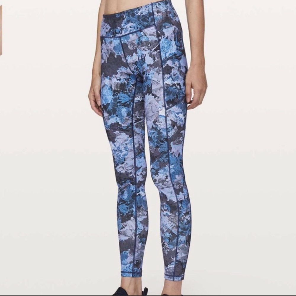 Lululemon leggings size 2